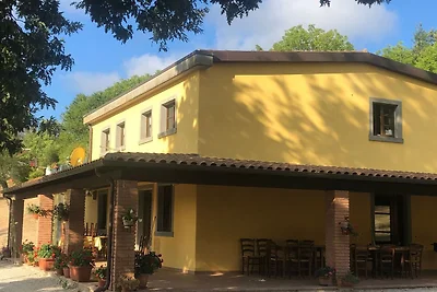 Casa vacanze senza tempo con giardino
