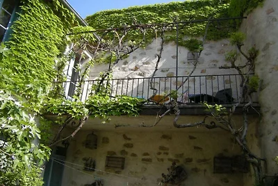 "Ancien Cafe" mit Innenhof