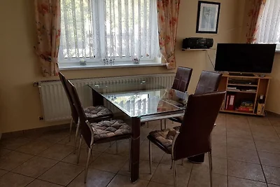 Ferienwohnung mit 2 Schlafzimmer