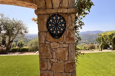 Villa in Cabris met Uitzicht & Jacuzzi