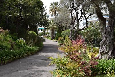 Wohnung in Antibes mit Gemeinschaftspool