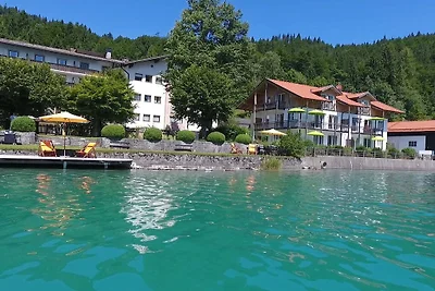 Nr. 2 - Das Seehaus