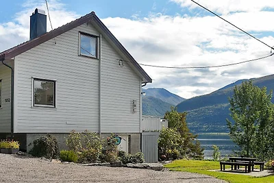 8 Personen Ferienhaus in EIDSVÅG-By Traum