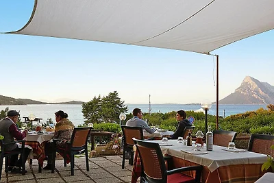 Appartamento con vista mare nel Residence Lu ...