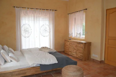 Huis in Montfort-sur-Argens met tuin