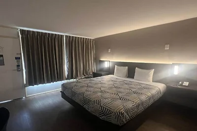 1 Kingsize-Bett | Rauchen erlaubt | Glendale