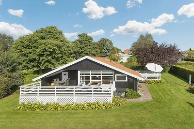 4 Sterne Ferienhaus in Hejls-By Traum