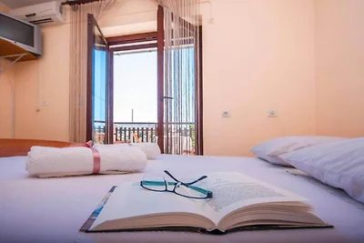 Guest House Stay & Smile Dolac Primošten - St...