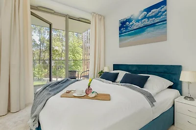 Strandapartment mit Innenpool und Sauna