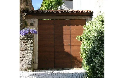 Casa de vacaciones en Gargnano con piscina.