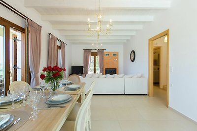 Charmante Villa in Achlades, Kreta mit privat...