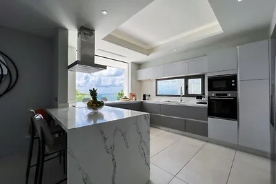 Villa a Saint-François con piscina a sfioro