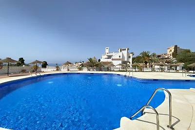 Wohnung in Nerja mit Meerblick & Pools