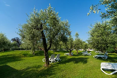 Moderno appartamento a Manerba del Garda vici...