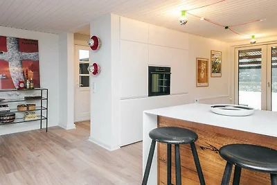 Naturerlebnis: Zugang zu Wald und See