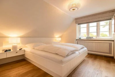 Ferienhaus in Midlum mit Sauna und Wifi