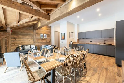 Nuovo appartamento con accesso diretto alle p...