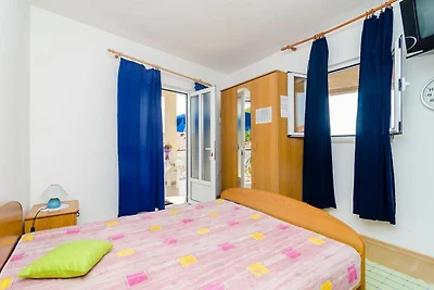 Wohnung mit Parkplatz in Molunat