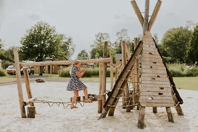 Charmante Tiny House met terras.