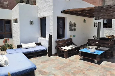Casa Héctor, con piscina privata climatizzata...