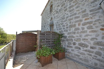 Vintage-Ferienhaus in Lanas mit Swimmingpool