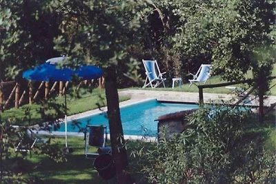 Tipica casa toscana in pietra antica