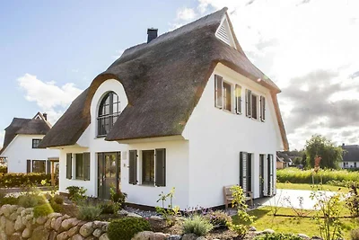 Luxushaus Bodstedt mit Sauna am Bodden