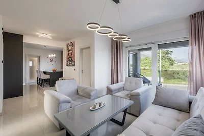 Scenic Kastel Luksic Apartments - Three Bedro...