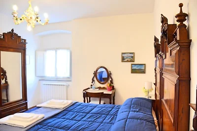 Semplice casa vacanze a Pistoia con terrazza