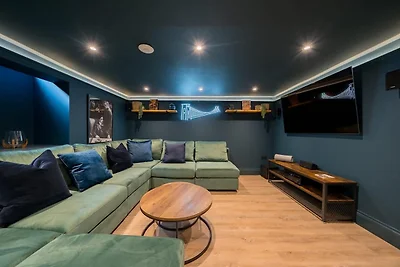 Stilvolles Ferienhaus in Bristol für 8...