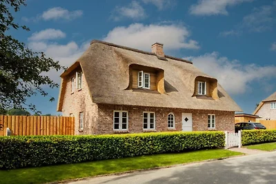 Ferienhaus in Pellworm mit Schwimmbecken