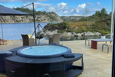 6 Personen Ferienhaus in Urangsvåg-By Traum