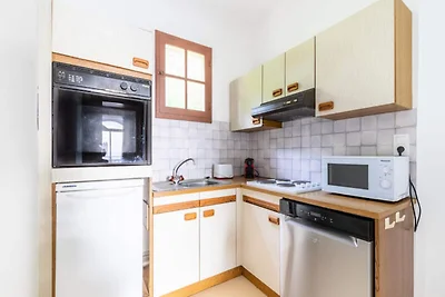 Apartment in Pléneuf mit Meerblick