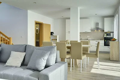 Casa confortevole con ampio giardino