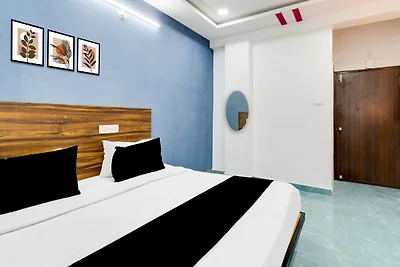 Moderna beatitudine all'Hitech City di...