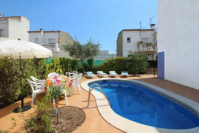Villa mit Seeblick und privatem Pool