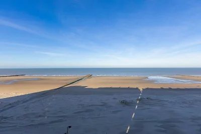 Geräumige Wohnung mit Garage und Meerblick