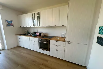 Gerenoveerd familiehuis nabij Brittany Shore