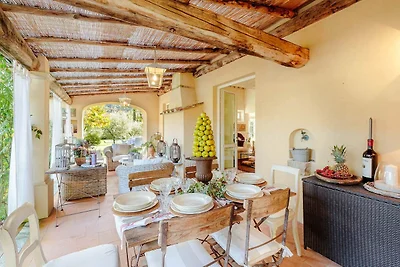 Boerderij met privézwembad in Camaiore