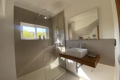 Villa mit 2 Schlafzimmer