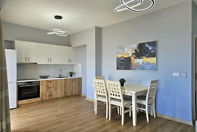 Accogliente apt con balcone privato, Saranda