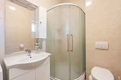 Apartment in Nevi?ane f�r 6 Personen