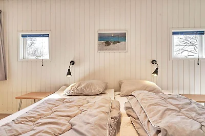 6 osob apartament w Aakirkeby-By Traum