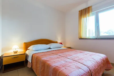 Standard Two Bedroom Apartment with Terrace (...