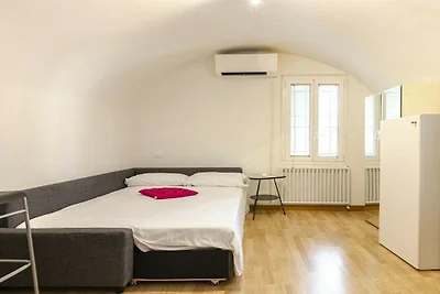 Wohnung in Bologna mit Parken