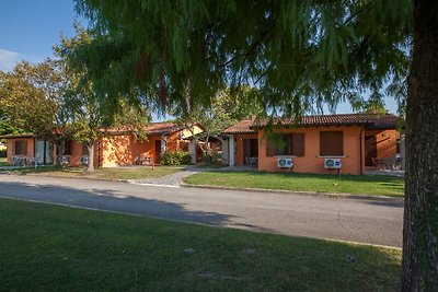Doppelbungalow mit Klimaanlage, nur 3,5 km bi...