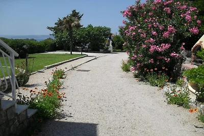 Vakantieappartement in Punat met barbecue