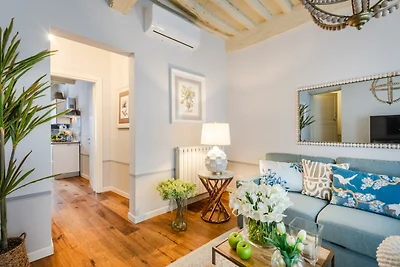 Appartamento a Montecarlo vicino ai vigneti