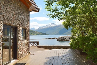 10 Personen Ferienhaus in EIDSVÅG-By Traum