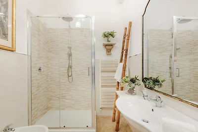 Villa bei Lucca mit Pool und Sauna